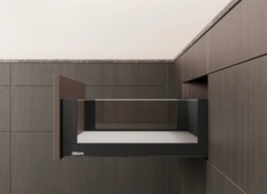 DEEP BLUM LEGRABOX FREE Soft Close kitchen drawer